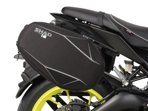 SOPORTE / FIJACIONES SHAD LATERALES DE MALETA SIDE BAG YAMAHA MT 09 2017