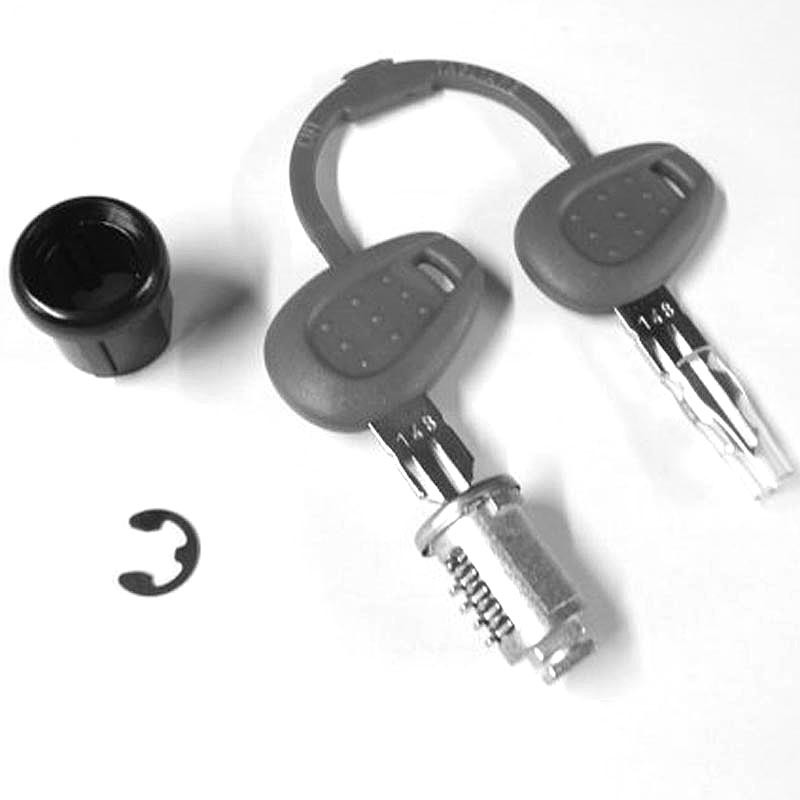 RECAMBIO MALETA GIVI KIT CIERRE STANDARD 1MALETAL LATERAL GRIS E37-B37-B47-V46-E55-NT