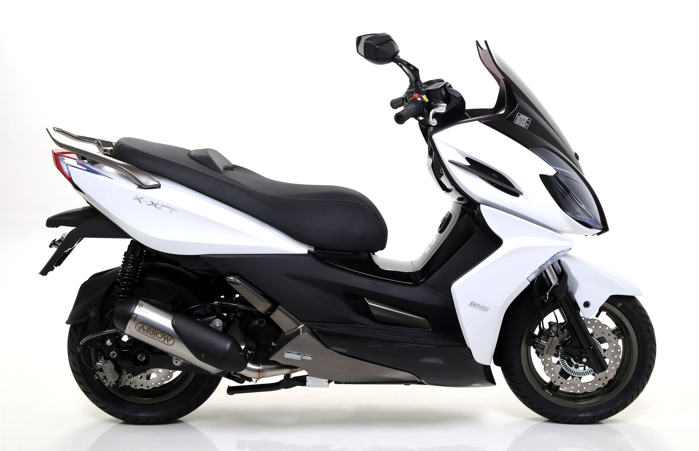 Silencioso Arrow Urban  de aluminio Dark fondo Dark