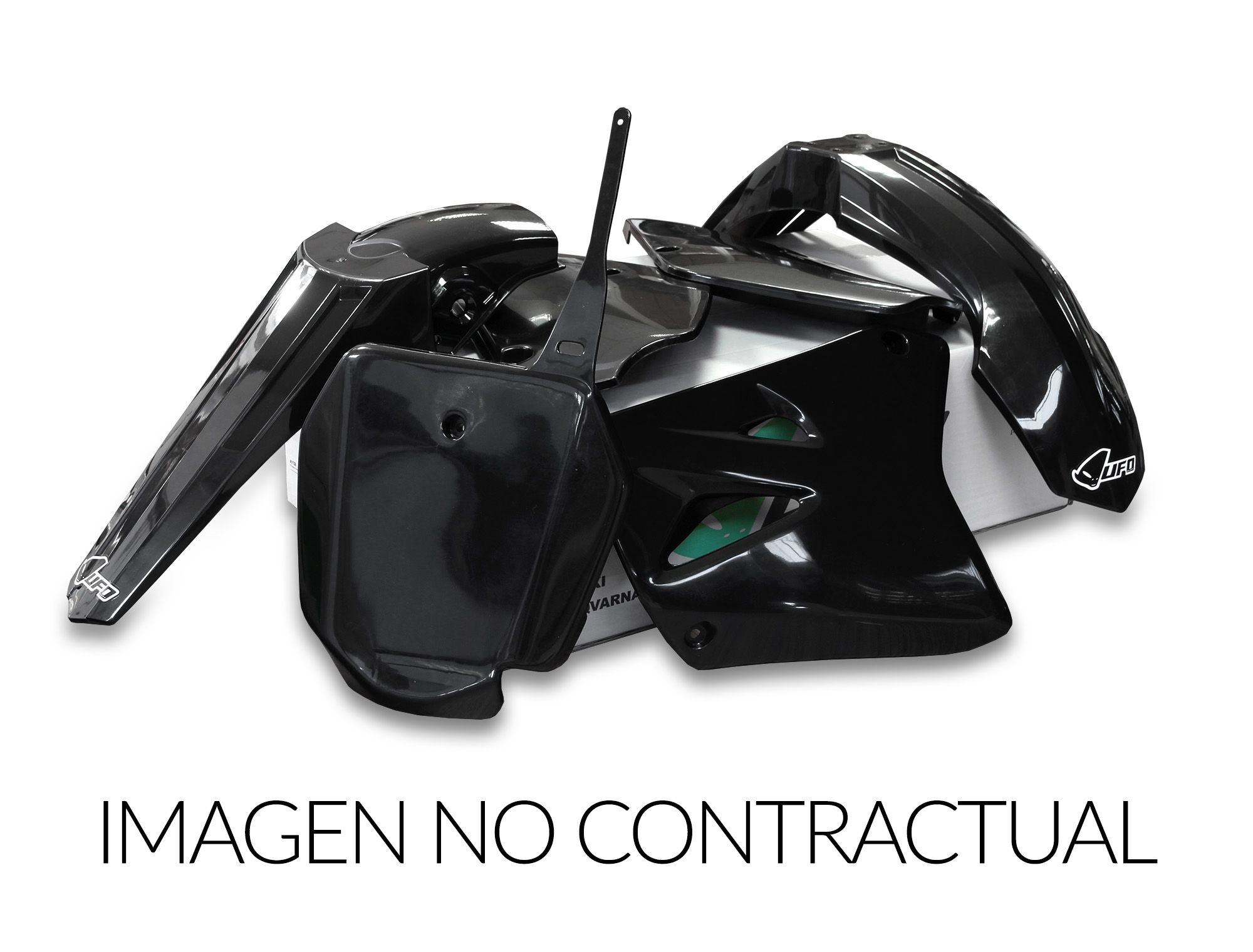 Kit plástica completo UFO Suzuki negro SUKIT406-001