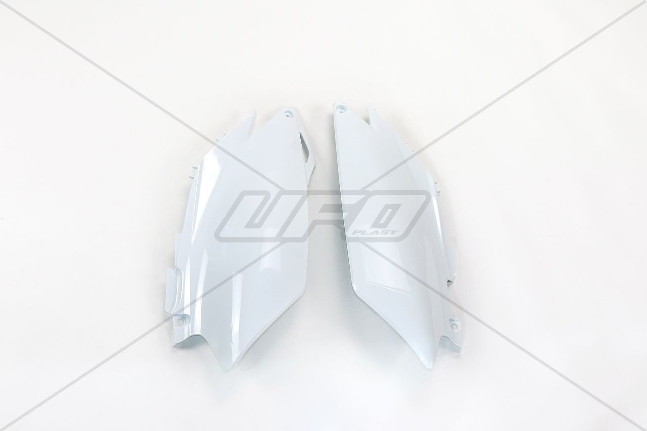 Paneles laterales traseros UFO Honda blanco HO04647-041