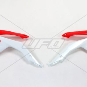 Plásticos laterales de radiador UFO Honda rojo / blanco HO04657-999