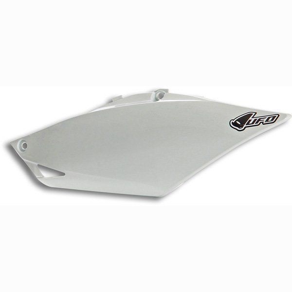 Paneles laterales traseros UFO Honda un escape blanco HO04669-041