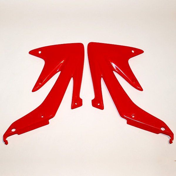 Plásticos laterales de radiador UFO Honda rojo HO04600-070