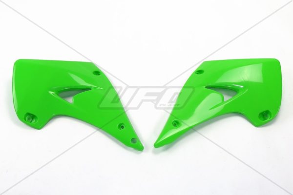 Plásticos laterales de radiador UFO Kawasaki verde KA03738-026