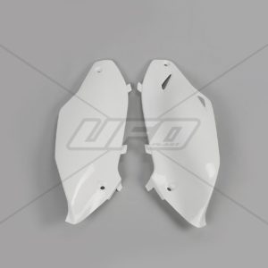 Paneles laterales traseros UFO Kawasaki blanco KA04720-047