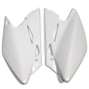 KAWASAKI - Paneles laterales traseros UFO Kawasaki blanco KA03771-047 -