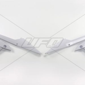 Plásticos laterales de radiador UFO Yamaha blanco YA04838-046