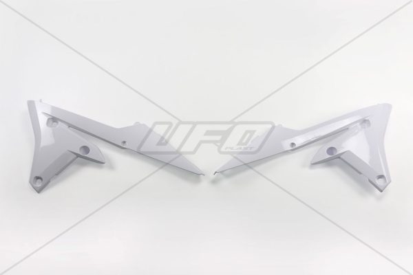 Plásticos laterales de radiador UFO Yamaha blanco YA04838-046