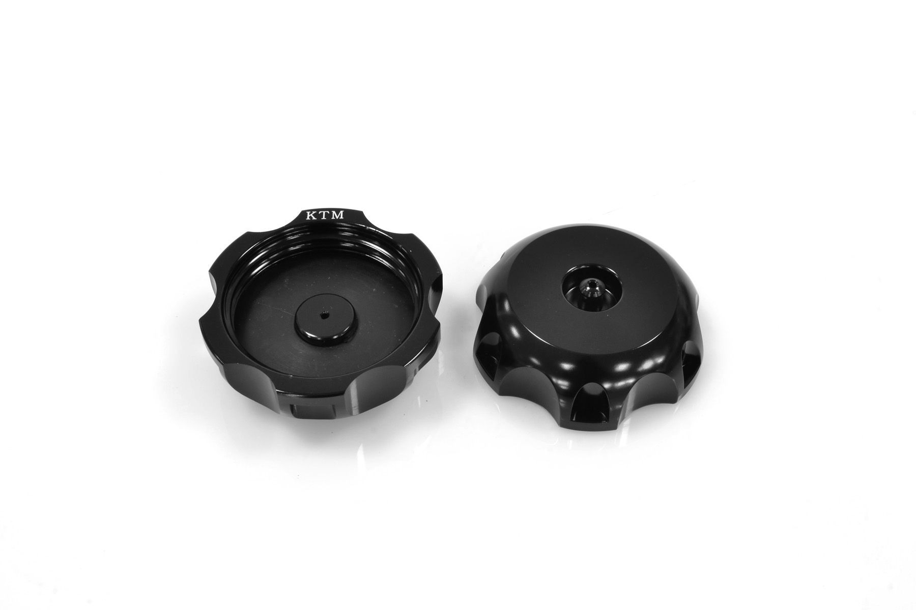 Tapon gasolina KTM/Husqvarna. Negro