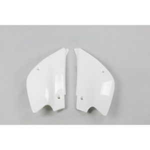 Paneles laterales traseros UFO Kawasaki blanco KA03714-047