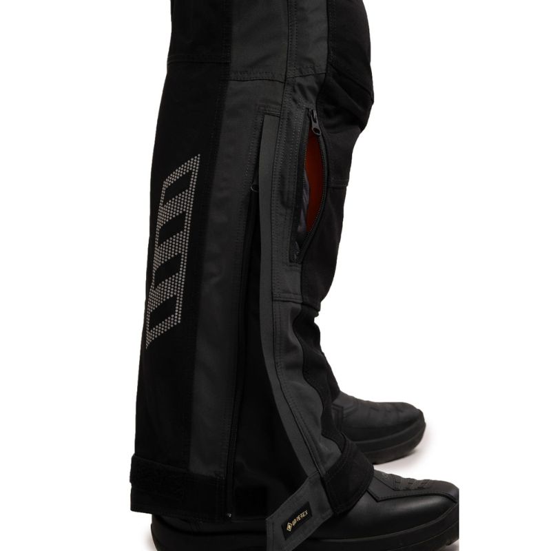 Pantalón Rukka VENTU-R CORTO NEGRO GRIS BLANCO