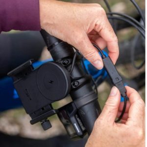 SOPORTE SP CONNECT UNIVERSAL CHARGING PHONE CLAMP SPC+